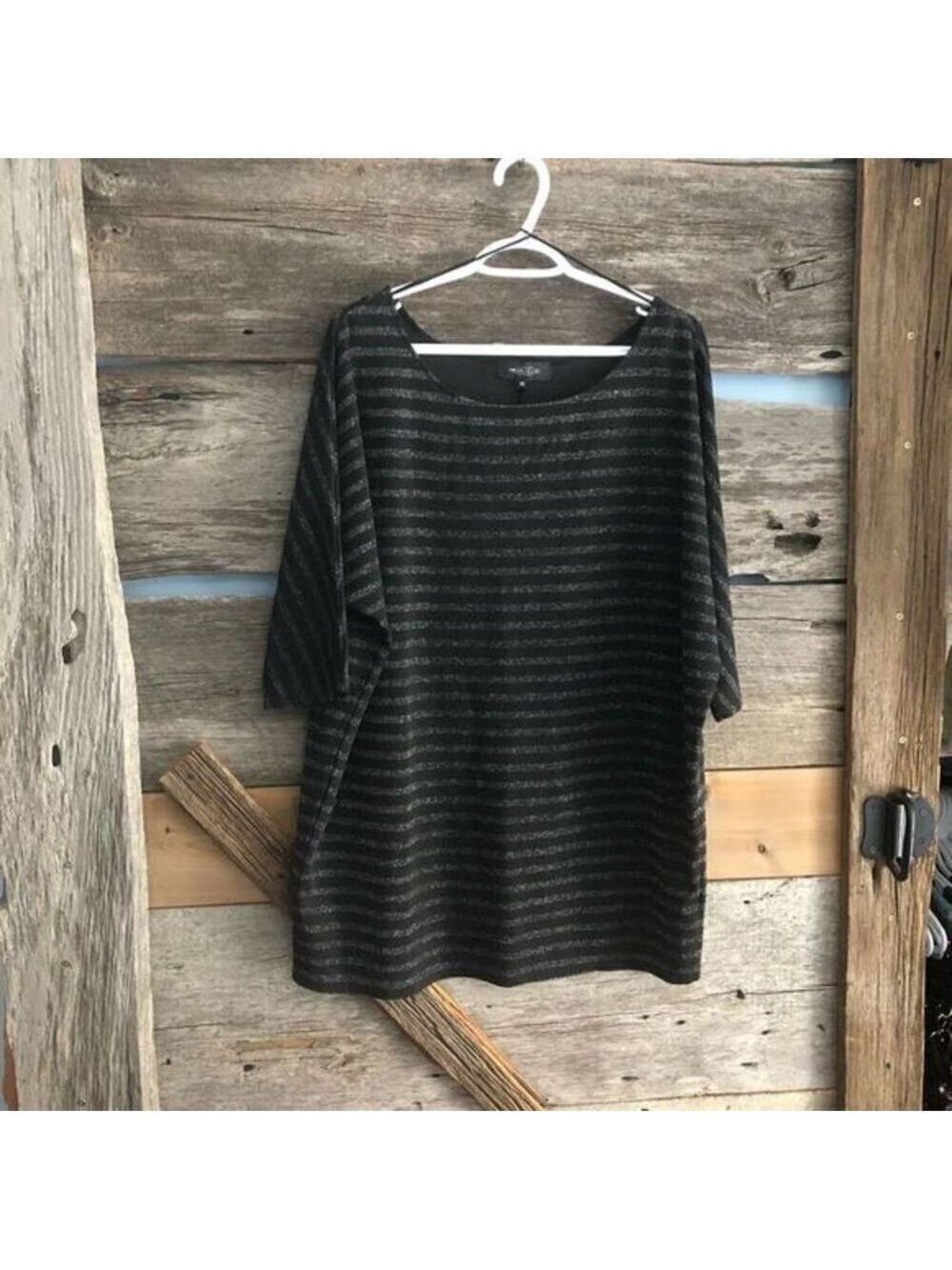 MICHEL Studio plus size 1X black and silver long drop shoulder sweater